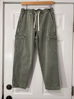 Gap brand Easy Jean Size Medium